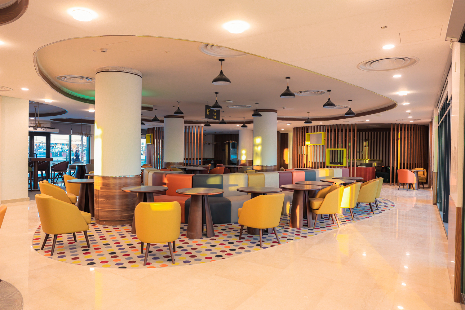 Hampton by Hilton I & II